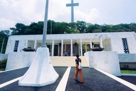Mount Samat National Shrine, Pilar Bataan