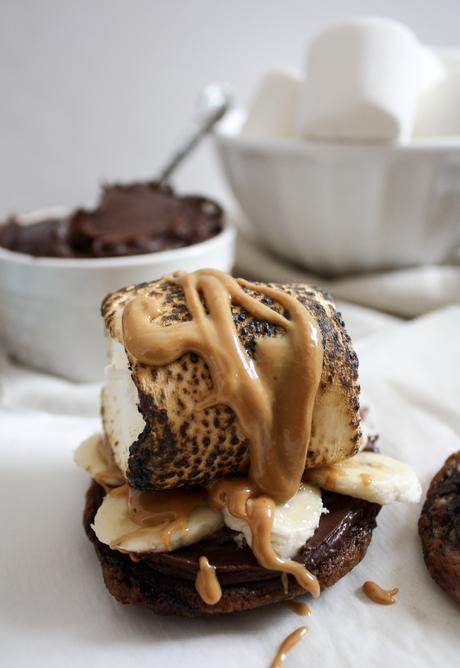 S’mores Cookie Sandwiches : 3 Delicious Ways
