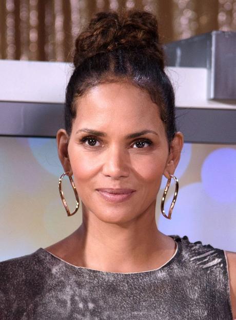 Halle Berry is taking a break from dating, is learning ‘that I can be alone’