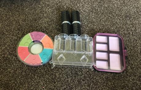 Mc2 crayon make up science set