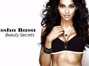 Bipasha Basu Beauty, Makeup, Diet, Fitness Workout Secrets