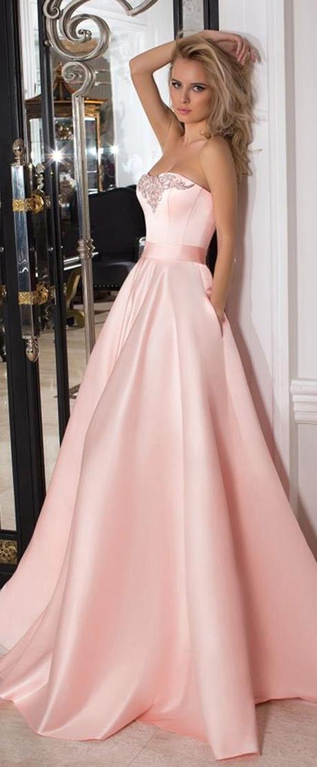 Different Types of Prom Dresses – Which One Is for You? prom dresses