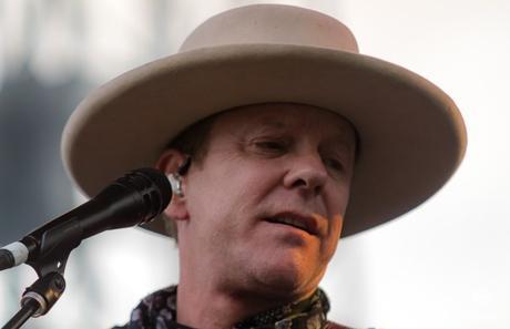 Can’t Stay Away: Kiefer Sutherland at Boots & Hearts 2017