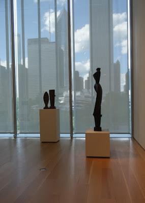 THE CHICAGO ART INSTITUTE: From Paperweights to Impressionists and More