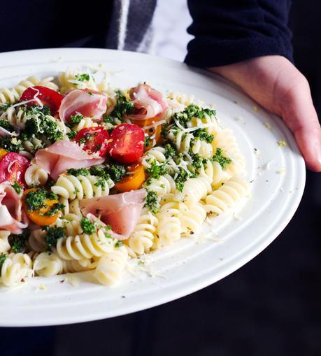 Easy Pasta with Pancetta & Lemony Gremolata Sauce