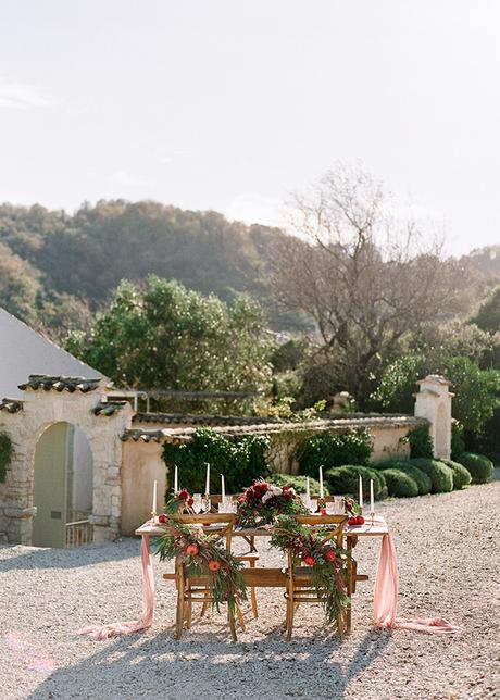 Romantic wedding inspiration in Corfu