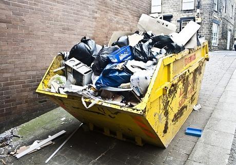 Choosing the Right Skip Hire Company for Your Home
