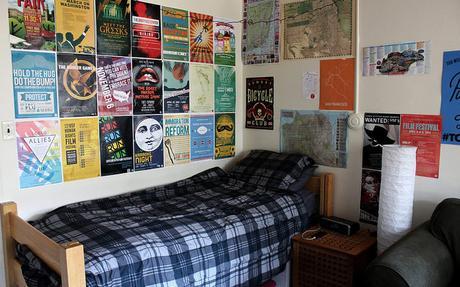 College Dorm Ahead?  What To Take, What To Leave Behind