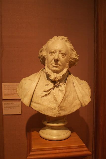 A Cartoon & Comic Book Tour of #London No.26: The First #Christmas (!!) Card