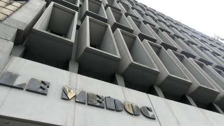 The Le Médoc office block and its Véronique Filozof bas-relief