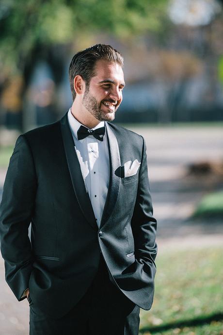 glamorous-wedding-gold-burgundy-colors-21