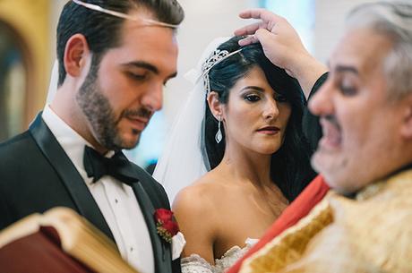 glamorous-wedding-gold-burgundy-colors-28