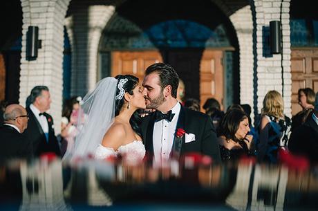 glamorous-wedding-gold-burgundy-colors-29