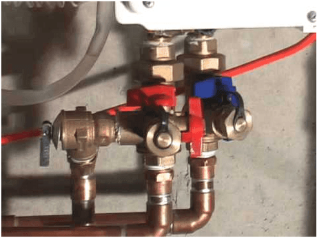 Learn how to install and fix basic issues in tankless water heaters at your home