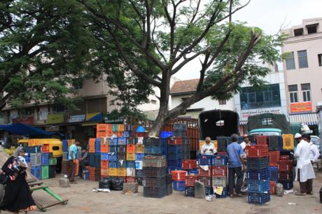 DAILY PHOTO: Scenes from Commercial Street / Russell Market