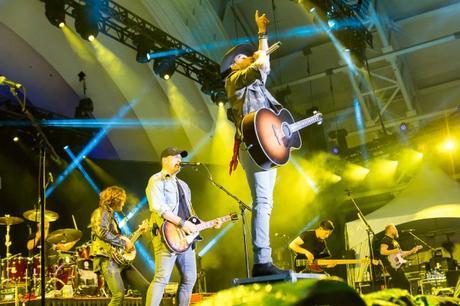 Anthem: Brett Kissel and Friends at the 2017 CNE