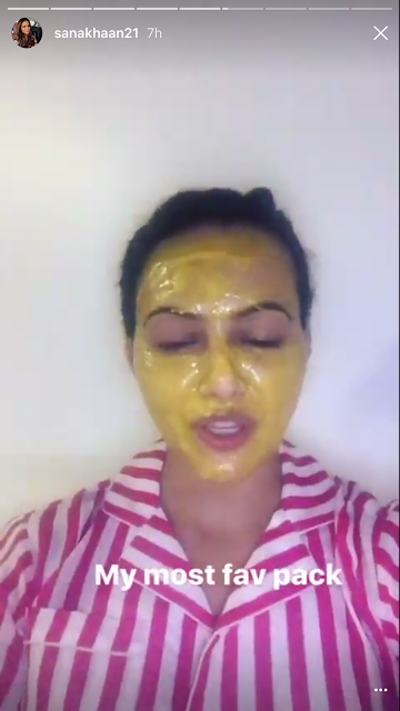 What is the scrent of actress Sana Khan's glowing, healthy skin? This home made facepack!