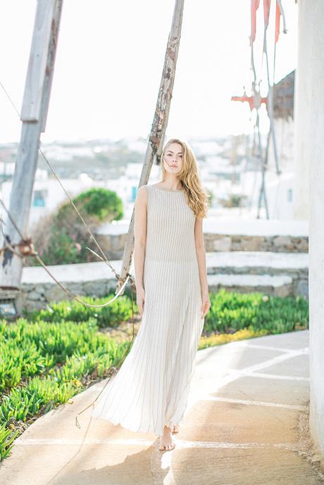 beautiful-ethereal-shoot-Mykonos-12