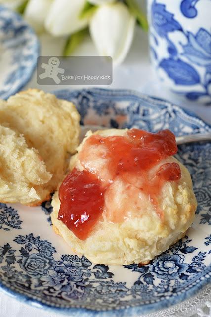 basic classic scones