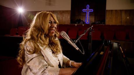 Aretha Franklin Performs ‘Rock of Ages’ At Her Father C.L. Franklin Church ‘New Bethel Baptist Church’ [VIDEO]
