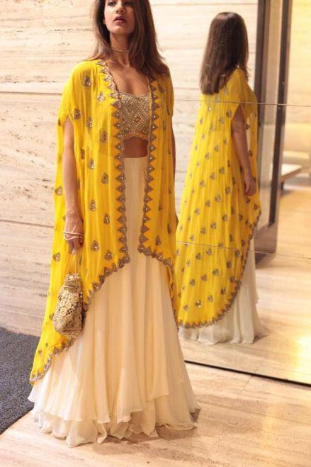 Try These 4 Brewed Up Ethnic Trends For This Wedding Season!