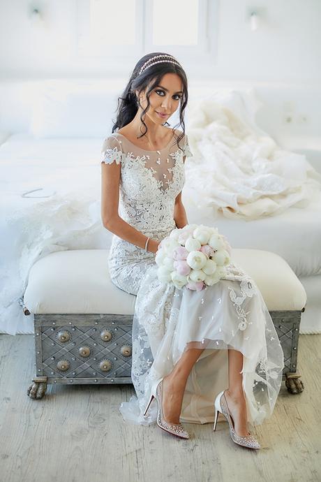 chic-glamorous-wedding-in-mykonos-amazing-berta-wedding-dress-4