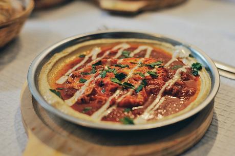 shakshuka and hummus at BoLo Falafel, Porto