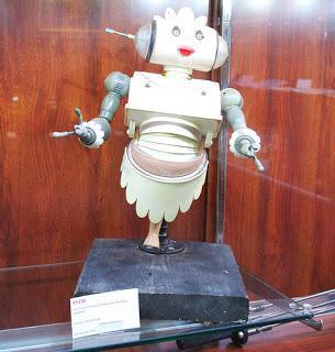 Rosie, from the Jetsons, by Deidre Woollard on Flickr Image: Rosie, from the Jetsons, by Deidre Woollard on Flickr