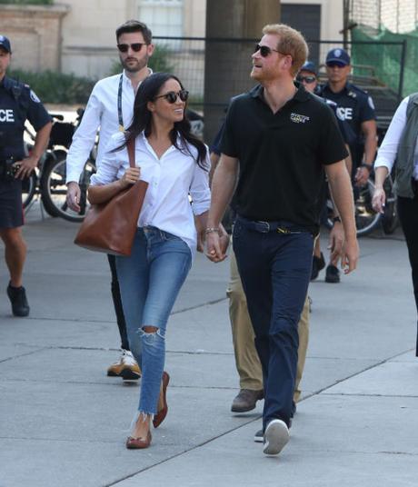 Prince Harry &  Meghan Markle Spotted Together At  Invictus Games [PICS]