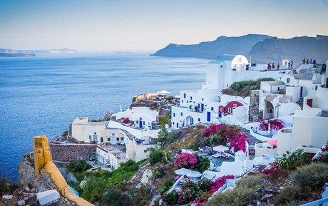 The Ultimate Guide to Sailing in Greece: 5 Things You Must not Miss