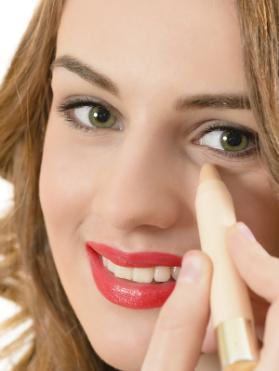 Basic Steps You Must Be Knowing For Applying Base Makeup!