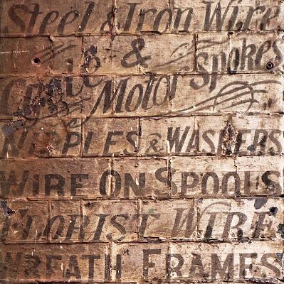 Ghost signs (129): nipples and pin points