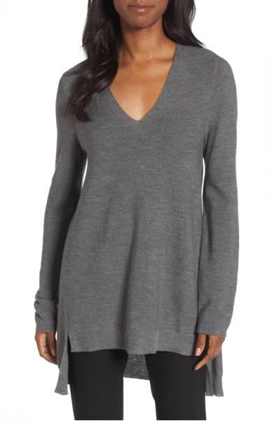 Merino wool v-neck gray tunic from Eileen Fisher. Details at une femme d'un certain age.