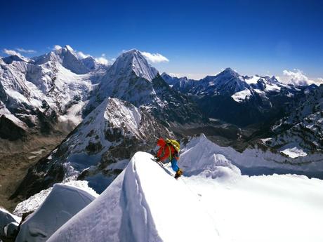 Super-Sherpa Nabs Sixth 8000-Meter Summit of the Year with Autumn Climb of Nanga Parbat