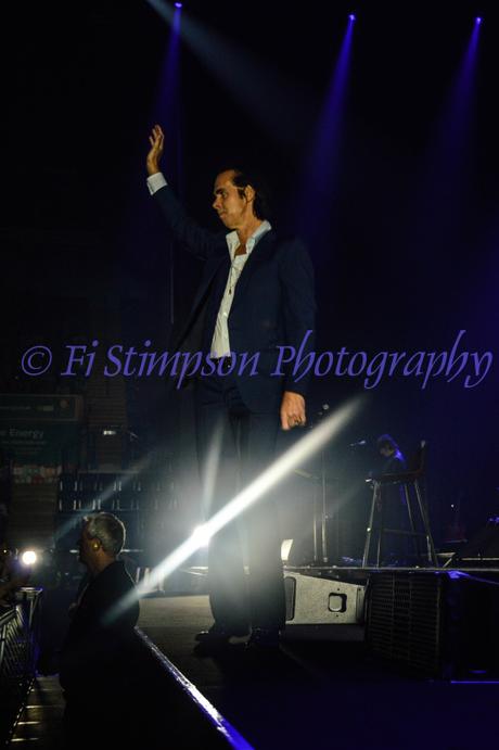 Gig Review: Nick Cave and The Bad Seeds, 28th September 2017, Nottingham