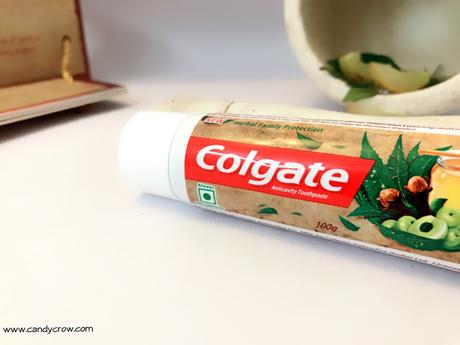 Colgate Swarna Vedshakti toothpaste Review 