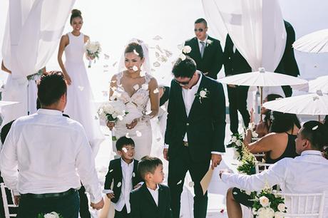 chic-destination-wedding-Santorini-29