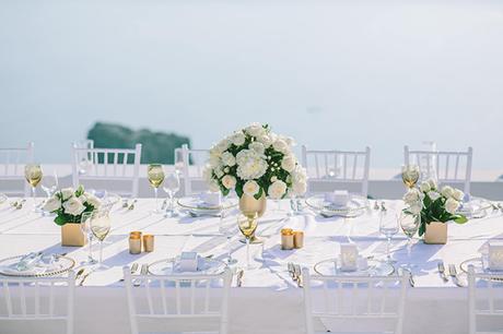 chic-destination-wedding-Santorini-35