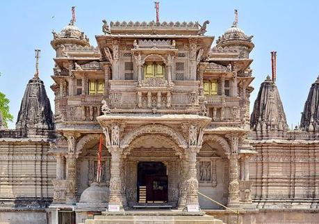 Looking to Visit Some Wonderful Temples in Ahmedabad? Here is a List for You.