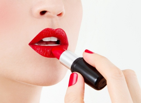 5 EASY STEPS TO GET FULL LIPS FOR THAT PERFECT POUT