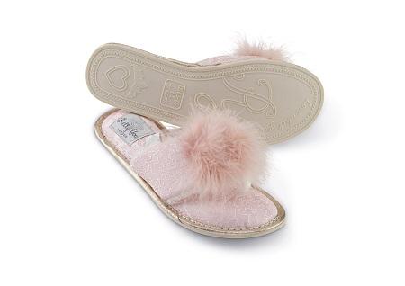 Pretty You London slippers brings glamour and comfort to your feet