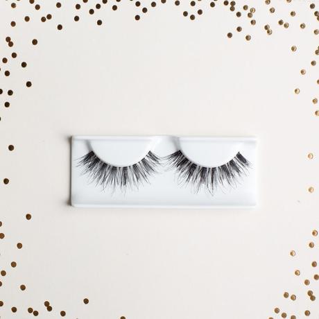How Do You Take Care of False Eyelashes? How Do You Take Care of False Eyelashes?