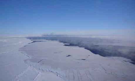 A Giant Hole Has Opened in the Antarctic Ice and Scientists Aren't Sure Why