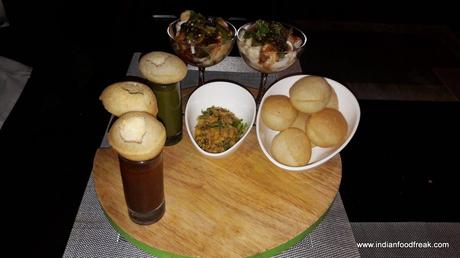 Fluid, Mosaic Hotel, Noida: Fusion Food