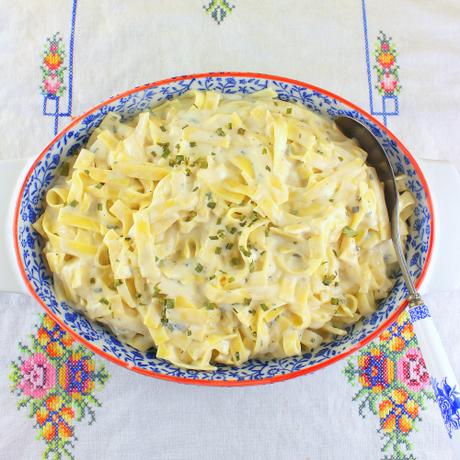 Sour Cream and Chive Noodles for #SundaySupper Sour Cream and Chives Noodles