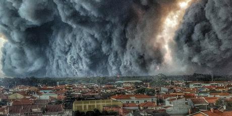 Wildfires Rage Through Portugal and Spain, Kill at Least 39
