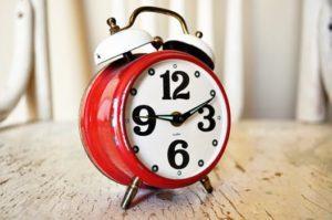 Best Loudest Alarm Clock On The Market 2017 | Best Alarm Clocks For Heavy Sleepers.