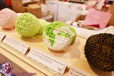Get Your Mooncakes At Compass One This Mid-Autumn Festival Get Your Mooncakes At Compass One This Mid-Autumn Festival
