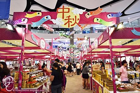 Get Your Mooncakes At Compass One This Mid-Autumn Festival Get Your Mooncakes At Compass One This Mid-Autumn Festival