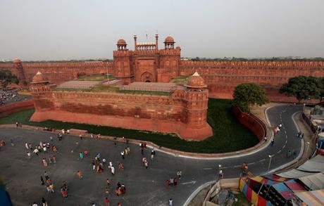 Places to Visit in DELHI & AGRA in 4 Days